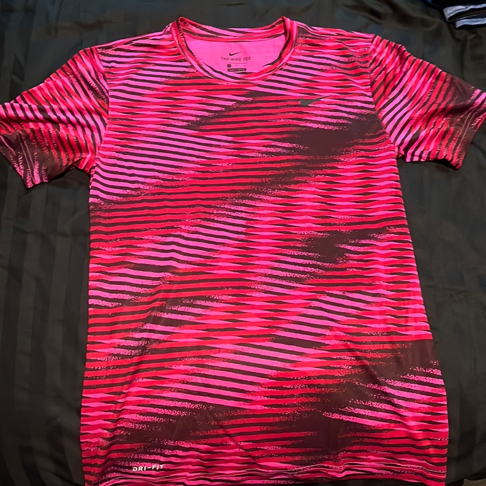 Nike pink shirt